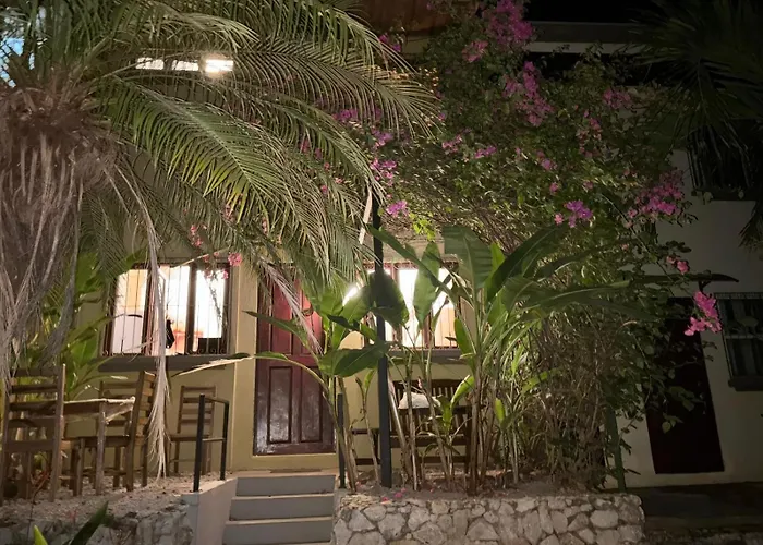 Casa Sueno Colibri Tamarindo